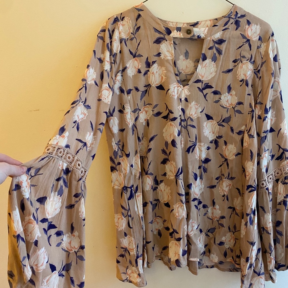 Altar’d state blouse